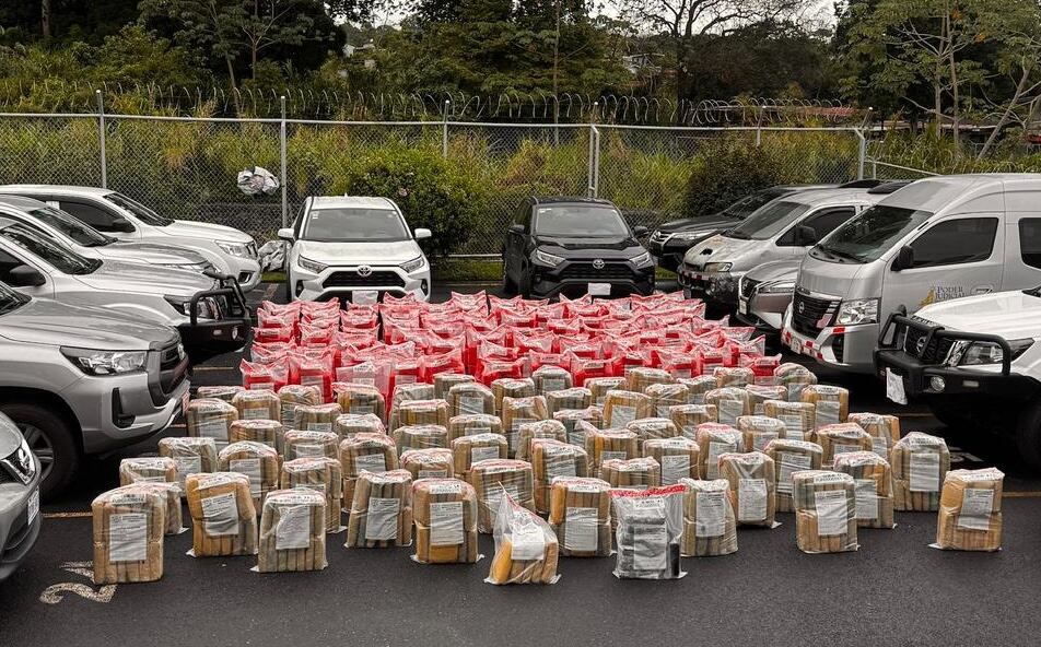 Estas imágenes corresponden a decomisos de droga, entre marihuana y cocaína, realizados durante toda la investigación del cartel del Caribe Sur en últimos años. Fotografía: