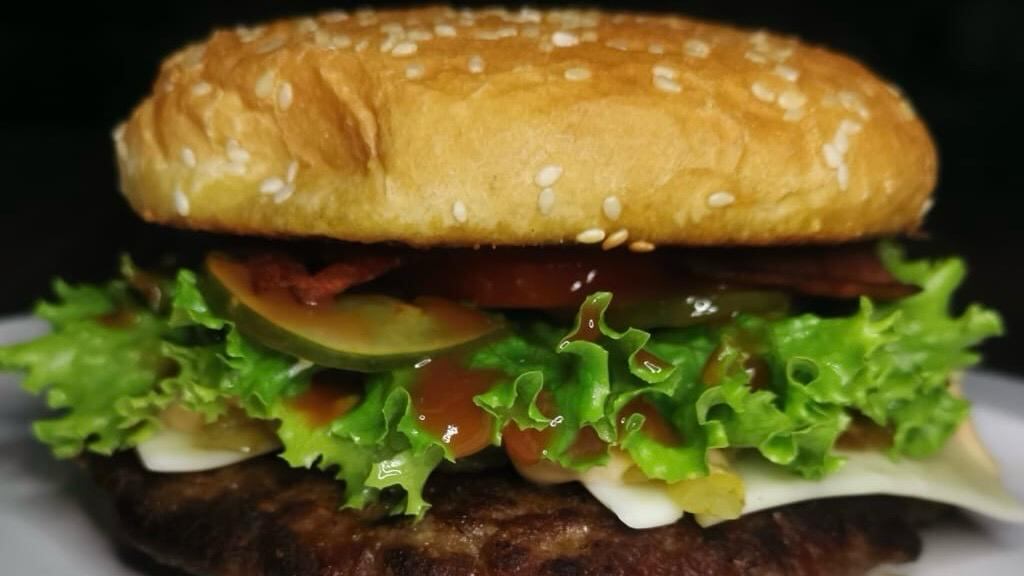 Grandota, buena, criolla y bien latina.