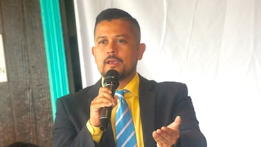 Alcalde de Turrialba logró aumento de sueldo con nota perfecta, gracias a trámite que él mismo instruyó