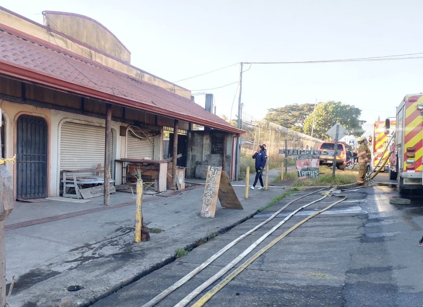 Incendio en Desamparados