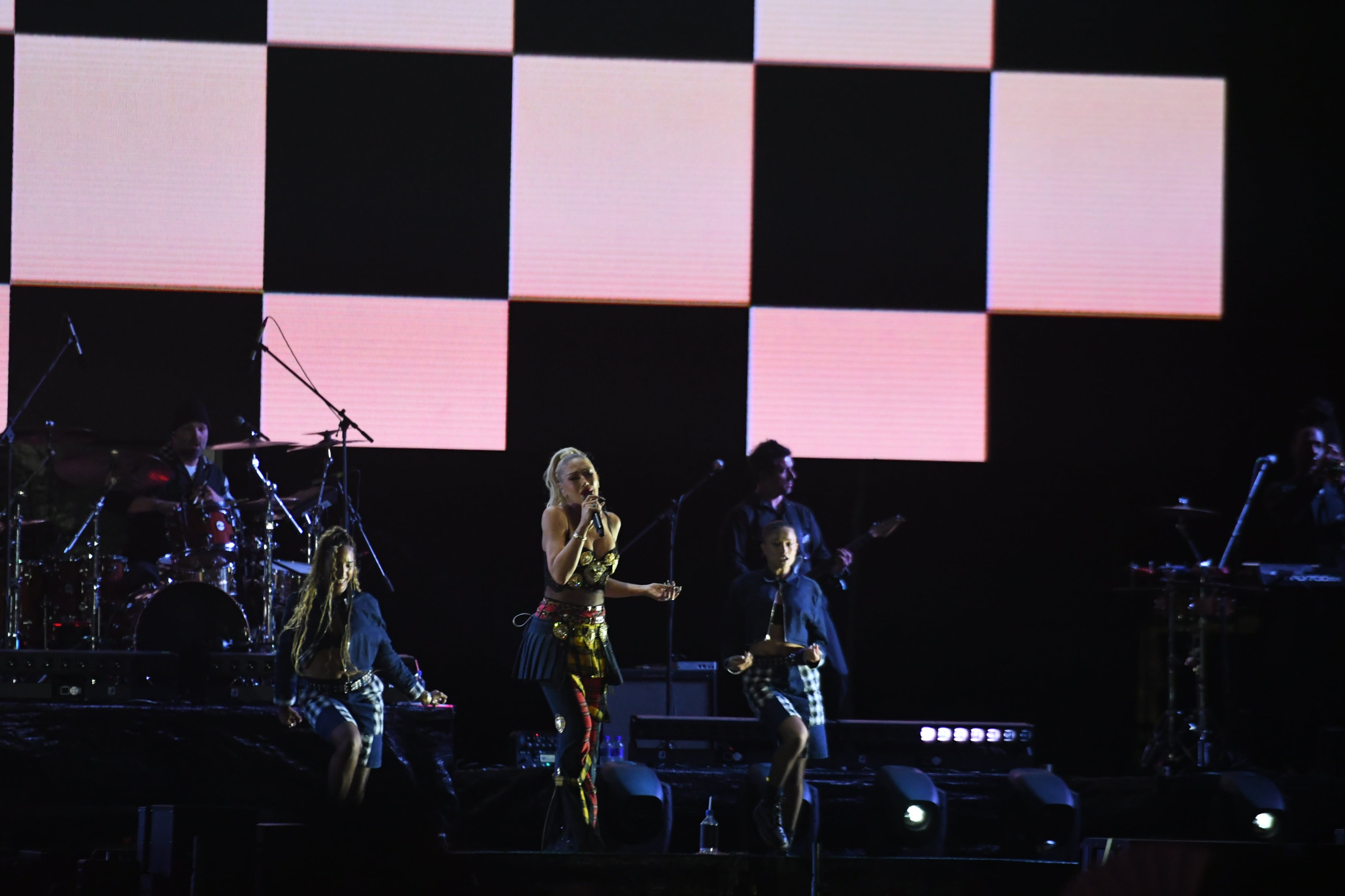 Gwen Stefani en concierto en el festival Picnic 2025.