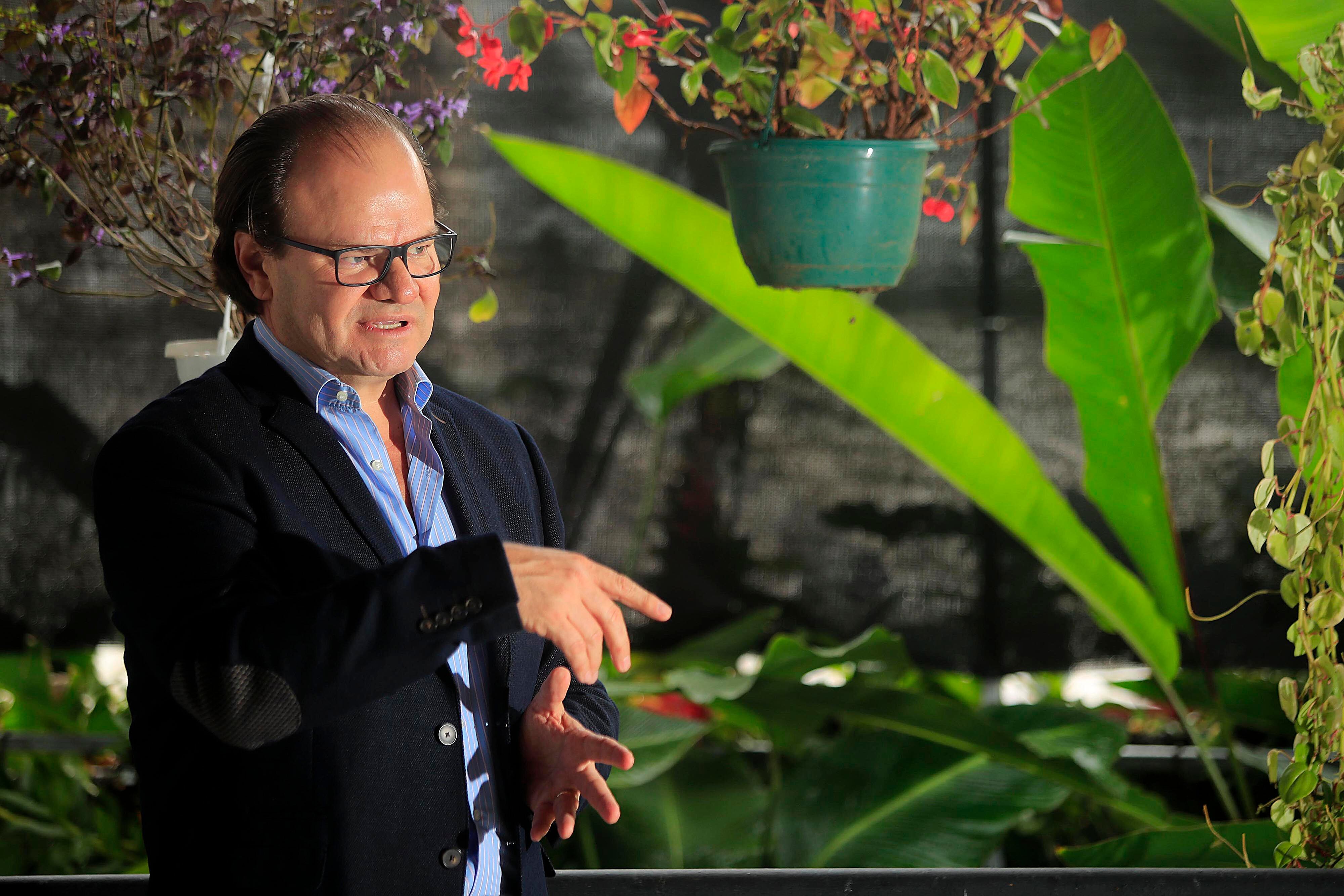 23/08/2023 San Pedro. Semblanza de Elian Villegas, exministro de Hacienda, quien rememoró sus años de infancia y juventud. Además, contó cuáles fueron los momentos más difíciles que enfrentó durante su gestión como miembro del gobierno anterior y cómo vive sus días retirado de la función pública.