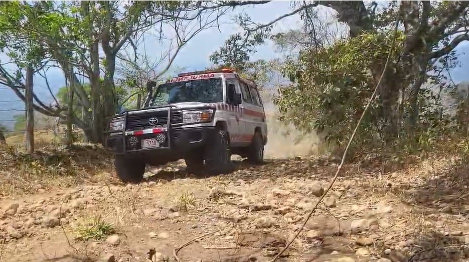 VOLCAMIENTO EN GUANACASTE: Nueve heridos leves