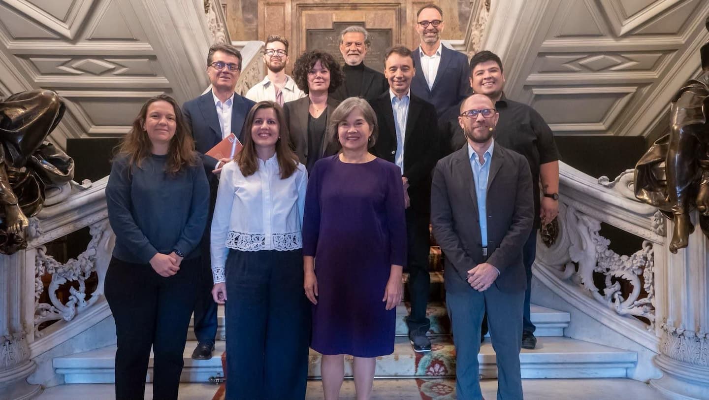 En esta quinta entrega, la comitiva nacional estuvo integrada por Marjorie Ross (Premio Nacional de Cultura Magón), Roberto Cambronero, Arnoldo Ramos, Rod Saturnine, Jürgen Ureña, José Fernando Álvarez y Silvia Campos.