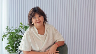 Patricia Centeno, gerenta de medios de Grupo Nación, recibe premio de Visión Estratégica de INCAE