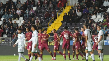 Para la historia: Saprissa marca dos goles olímpicos en primer tiempo ante Carmelita (video)