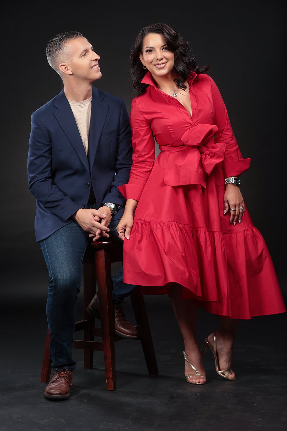 Dyana Guillén y Pablo Gabas en portada Perfil