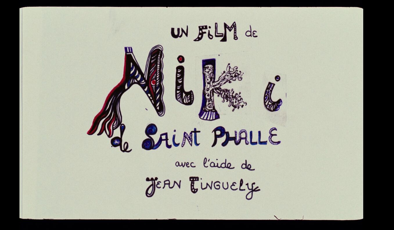 Créditos de la película 'Un rêve plus long que la nuit', colaboración de Niki de Saint Phalle con Jean Tinguely, con música de Peter Whitehead.
