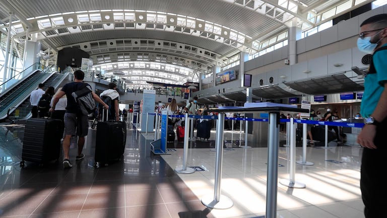 Costarricenses gastan como nunca en viajes al extranjero; estos son los principales destinos y el mayor detonante