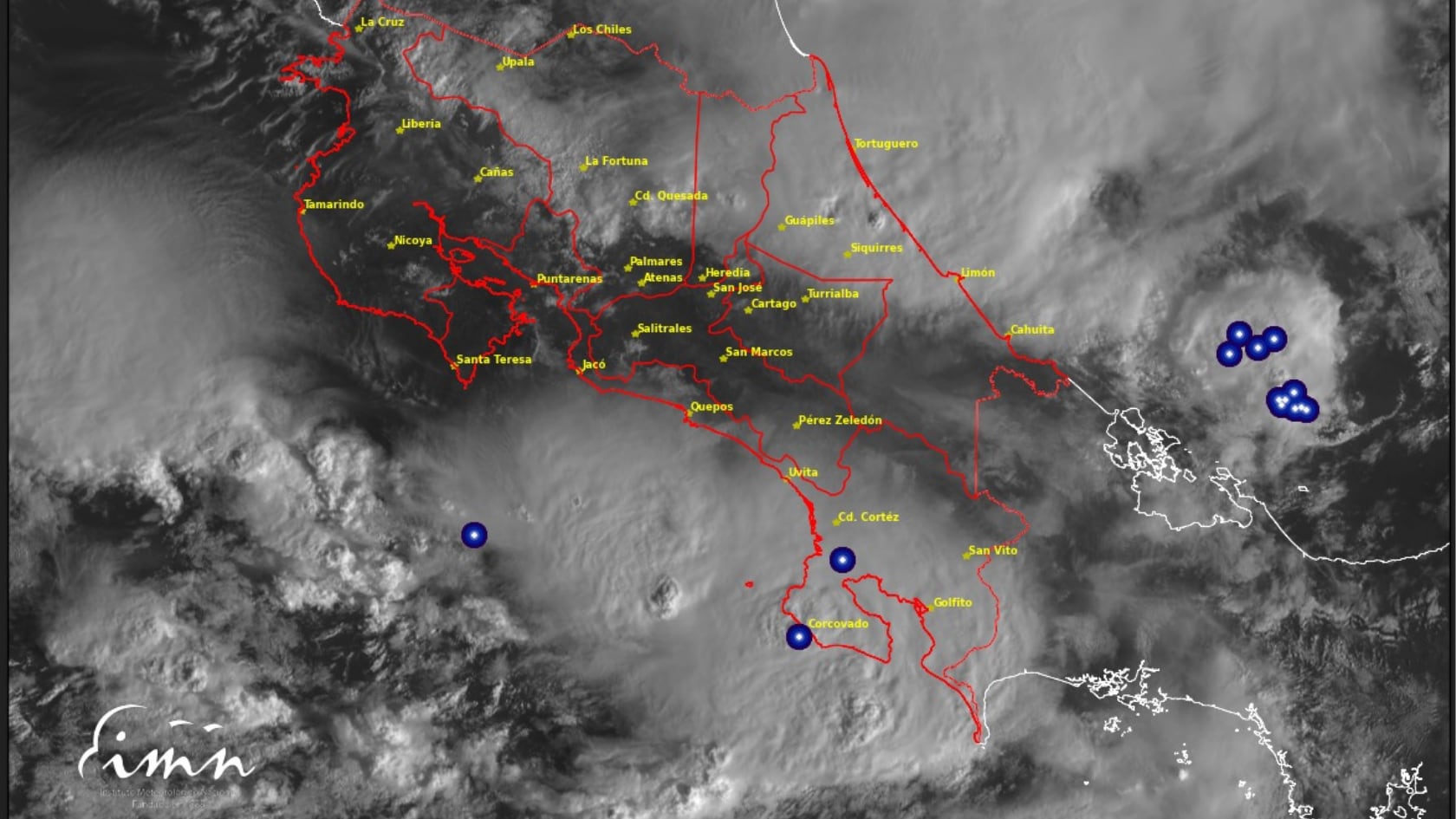 El empuje frío N.°3 y la onda tropical N.°44 provocan fuertes lluvias y vientos intensos, según el IMN. Se espera que los efectos continúen hasta el miércoles.