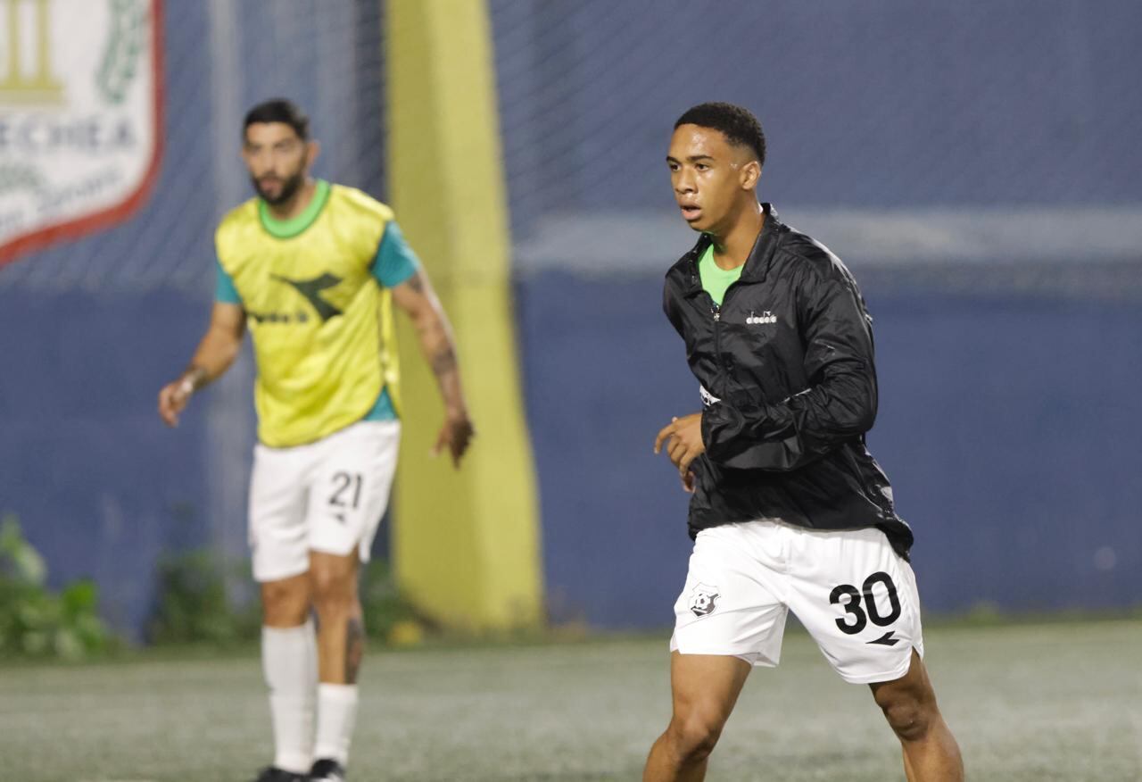 Guadalupe vs. Herediano Torneo de Copa
Jefferson Brenes (30)
16 años
3 de setiembre del 2024
Fotografía: Mayela López