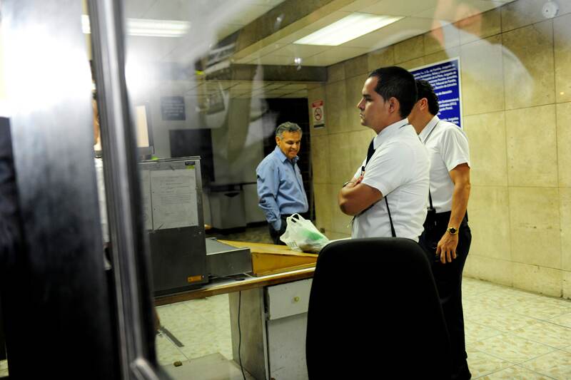 El exdiputado Justo Orozco fue detenido el martes 30 de junio en Pavas y llevado al Primer Circuito Judicial, en San José, donde se le indagó sobre el incidente con una joven ocurrido ese mismo día. | ARCHIVO