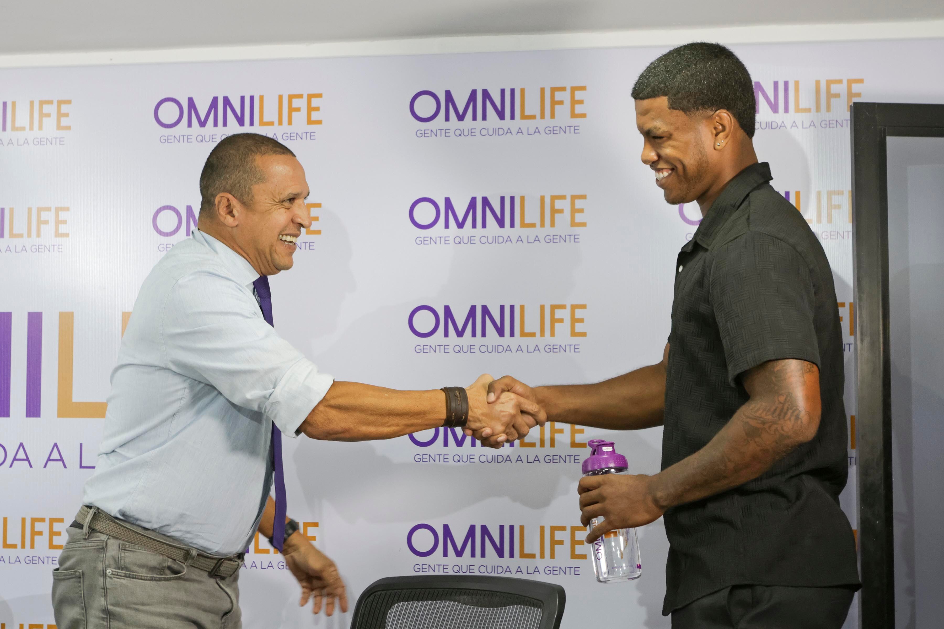 Saprissa presenta a sus nuevos jugadores panameños