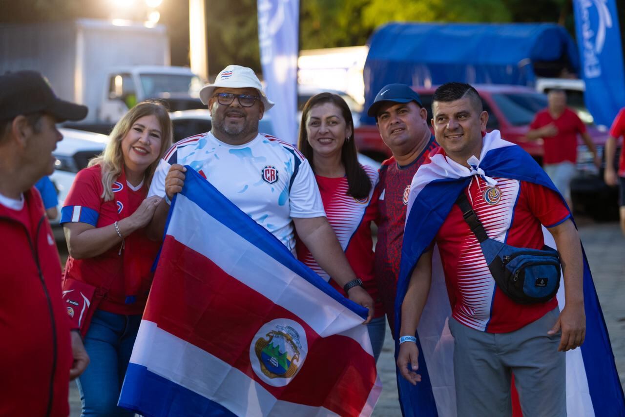 Muchos ticos acompañan a la Selección de Costa Rica en Nicaragua.