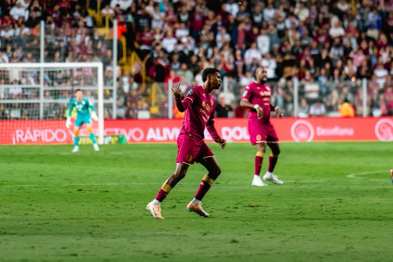 Gerald Taylor
Saprissa
Expuslión ante Herediano
14 de mayo del 2026
Fotografía: Emmanuel Morales/MR Agencia