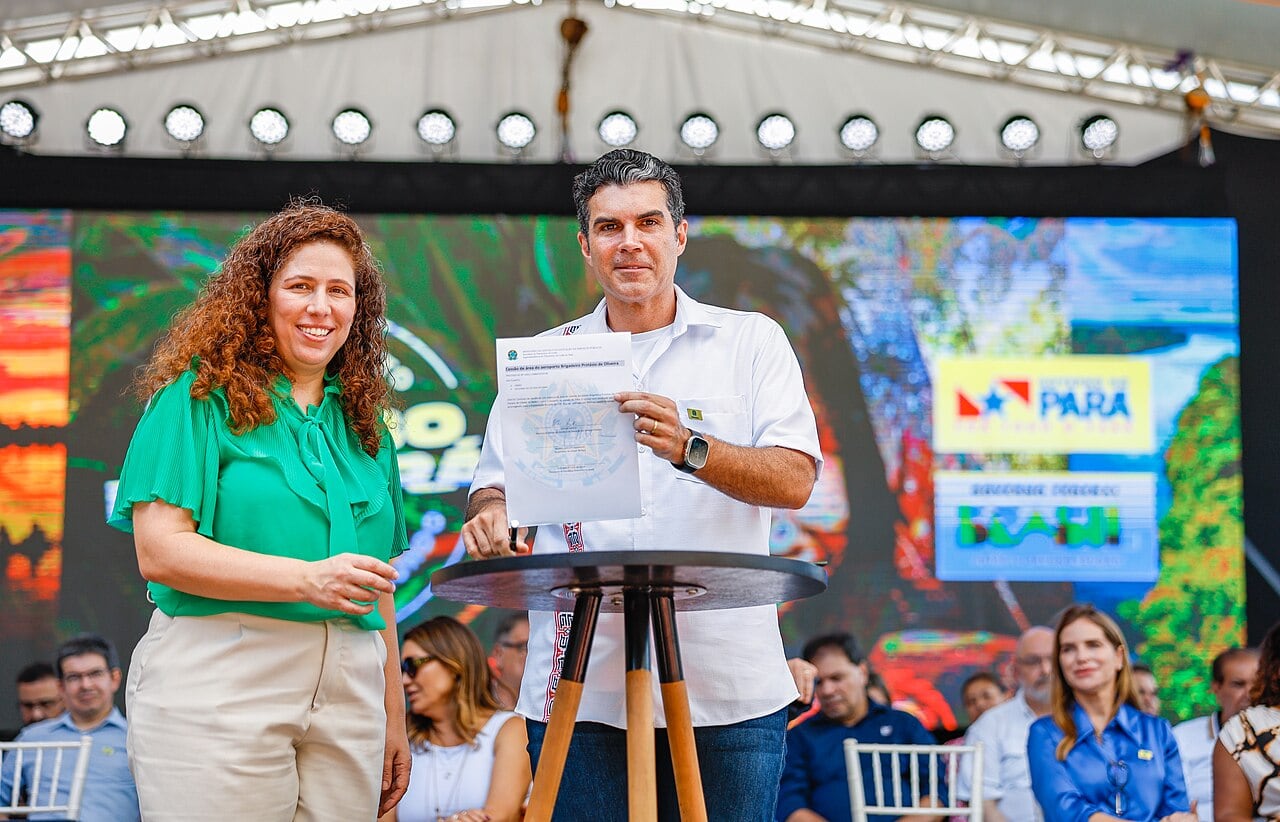 Las autoridades de Belén se preparan para una cumbre inédita: miles de activistas, políticos y científicos llegarán a la ciudad amazónica. Aquí, durante el anuncio de la confirmación de la sede, en 2023.