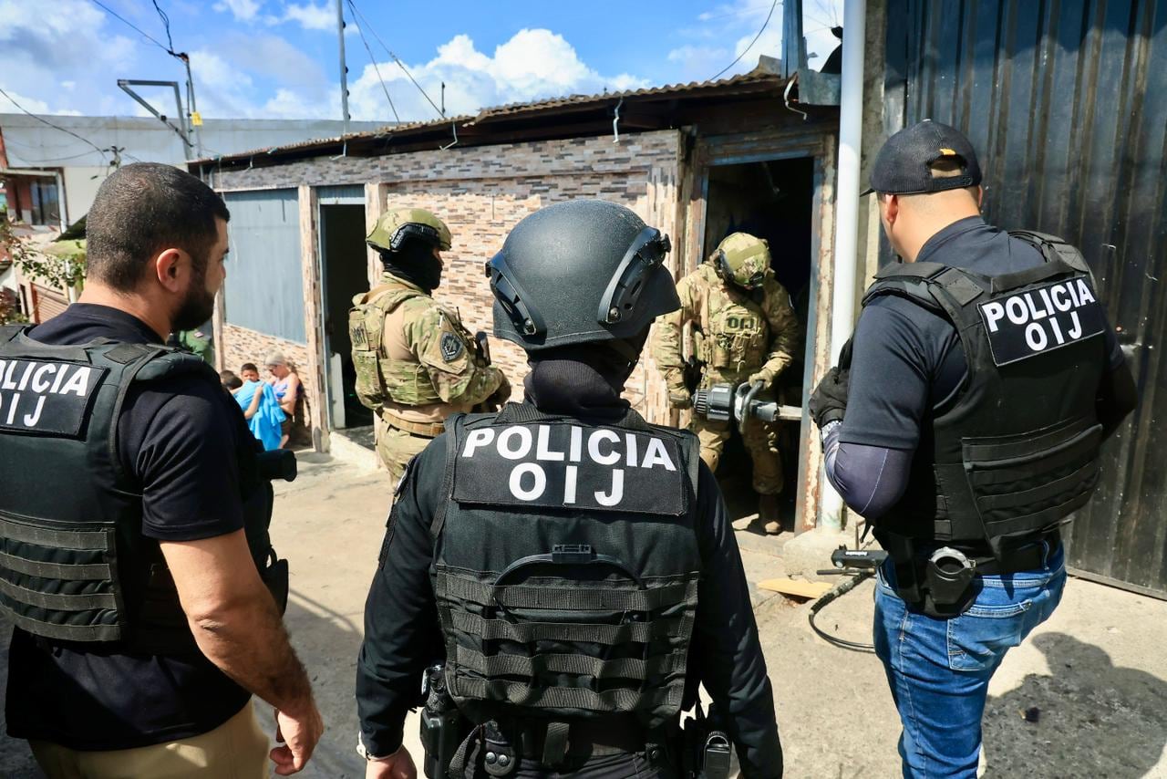 Allanamientos en Purral por presunta venta de drogas