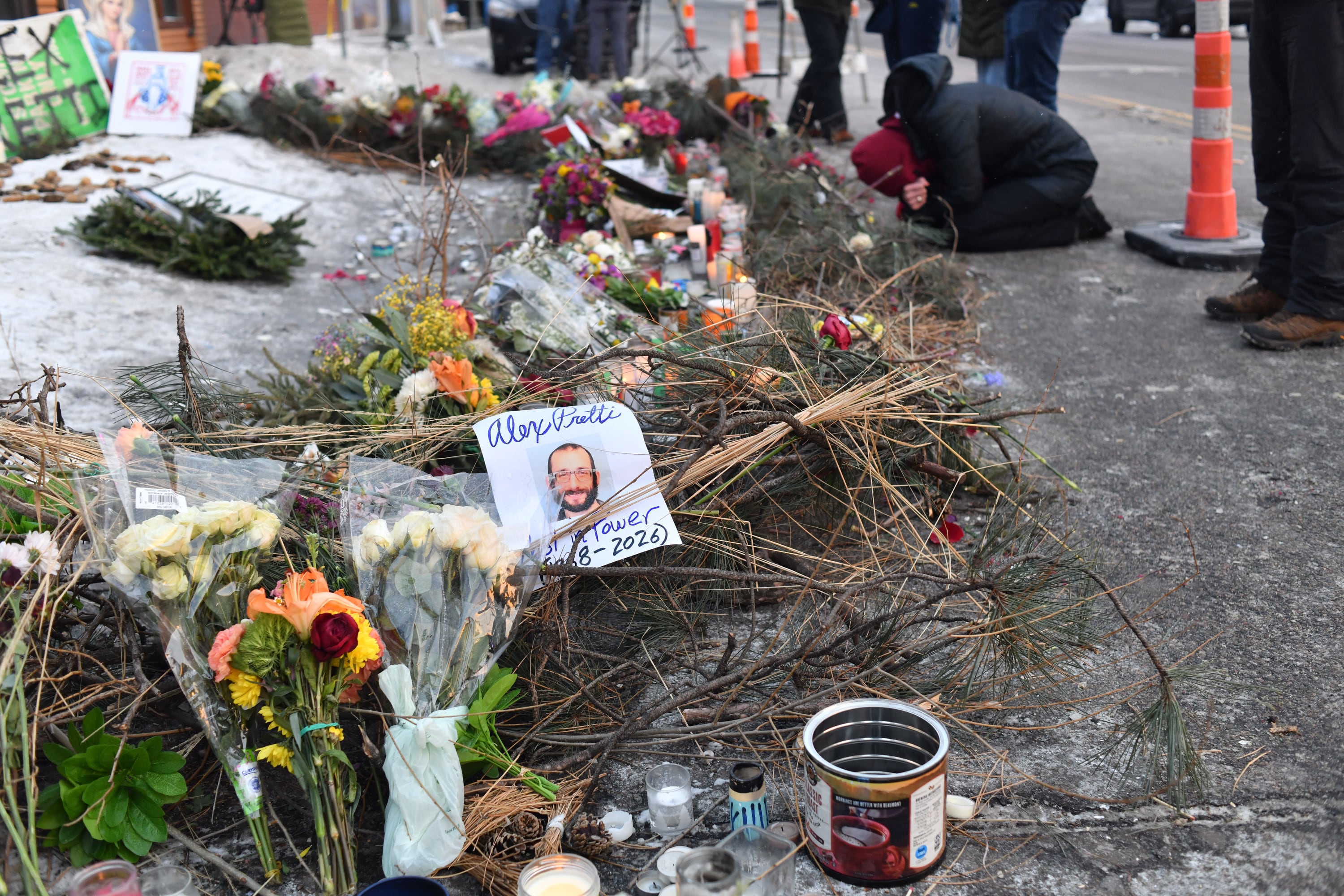 Concentraciones y homenajes a Alex Pretti se replicaron en varias ciudades de Estados Unidos, en medio de críticas a las operaciones del ICE.