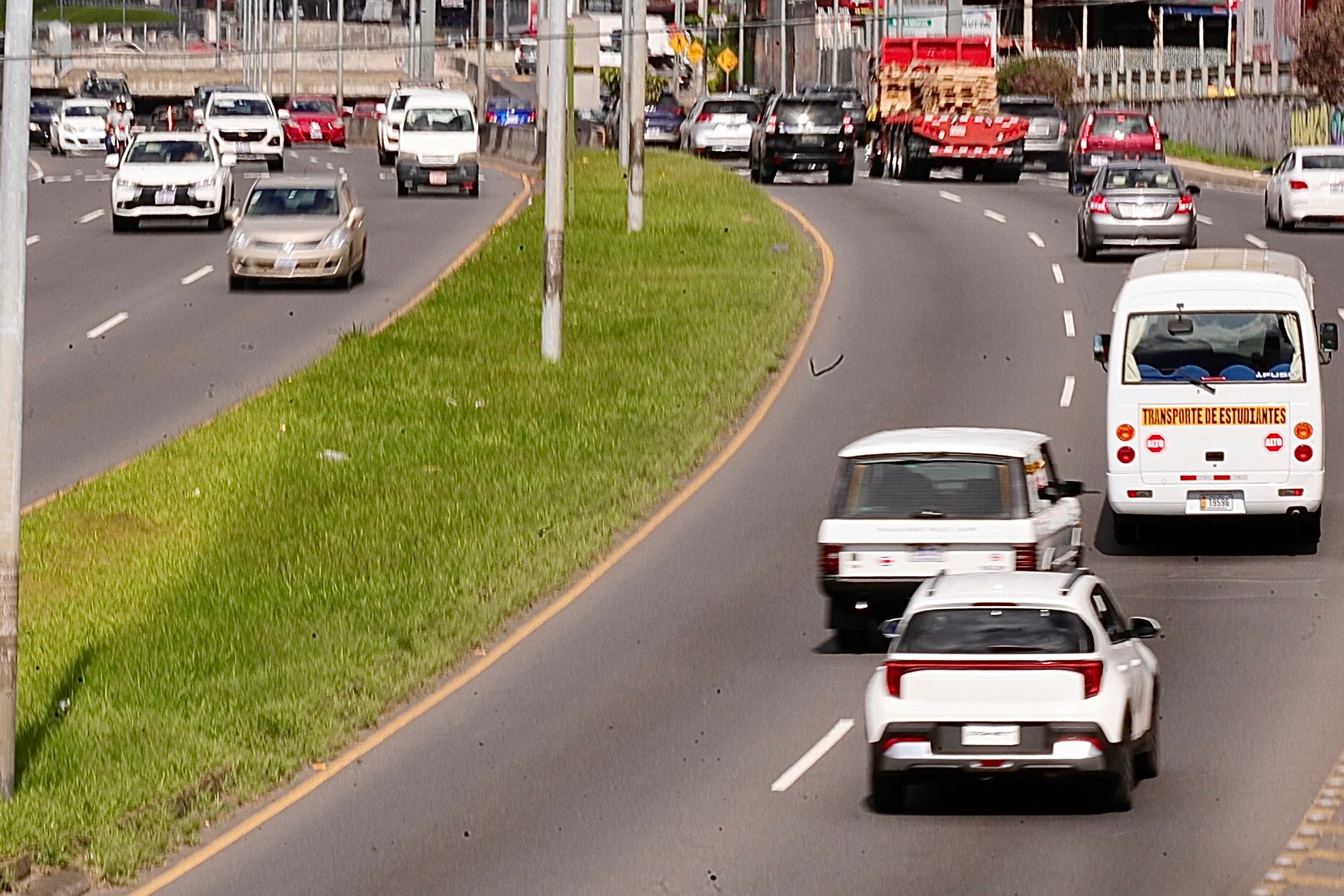 Circunvalación Norte sector Zapote rotonda Desamparados