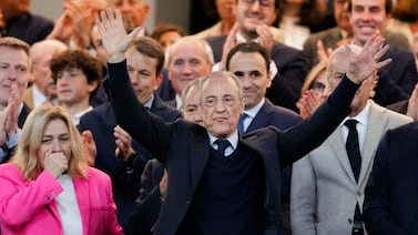 Riquelme desafiará a Florentino Pérez en elecciones a presidencia del Real Madrid