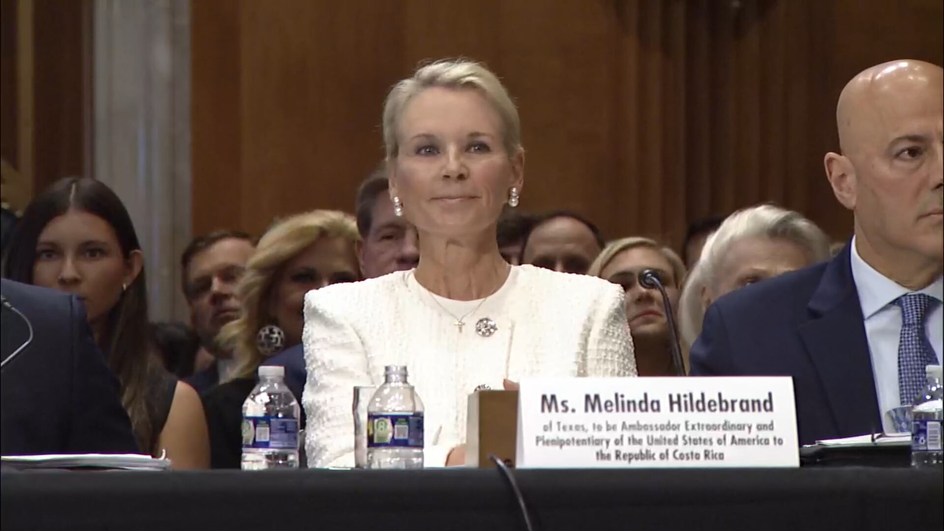 Melinda Hildebrand respondió las consultas de los senadores del Comité de Relaciones Exteriores del Senado, durante su audiencia de confirmación.