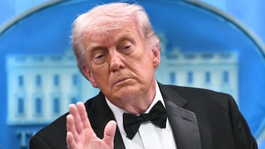 Sospechoso de ataque en cena de prensa en Washington habría redactado manifiesto, según Trump