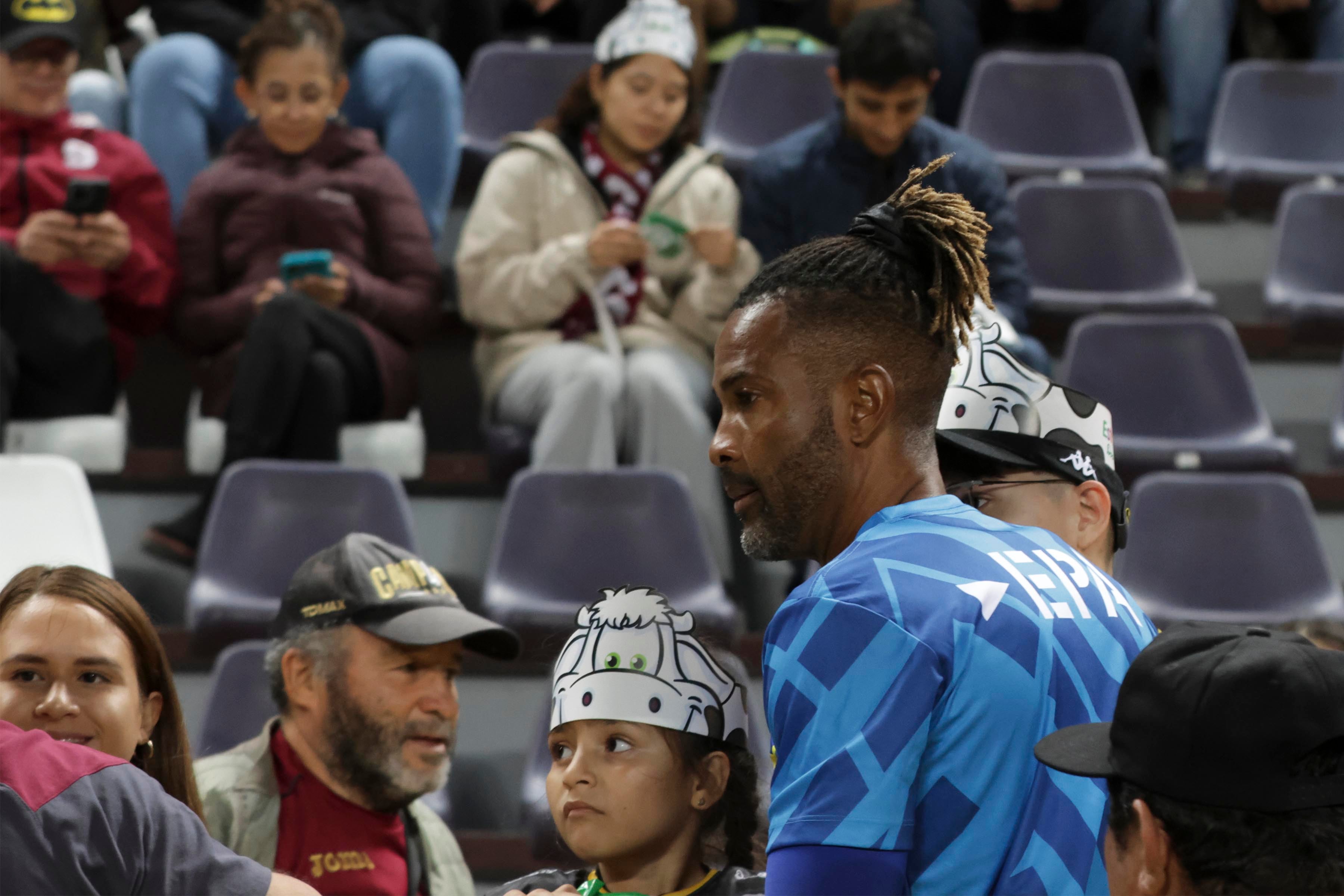 Saprissa vs Escorpiones