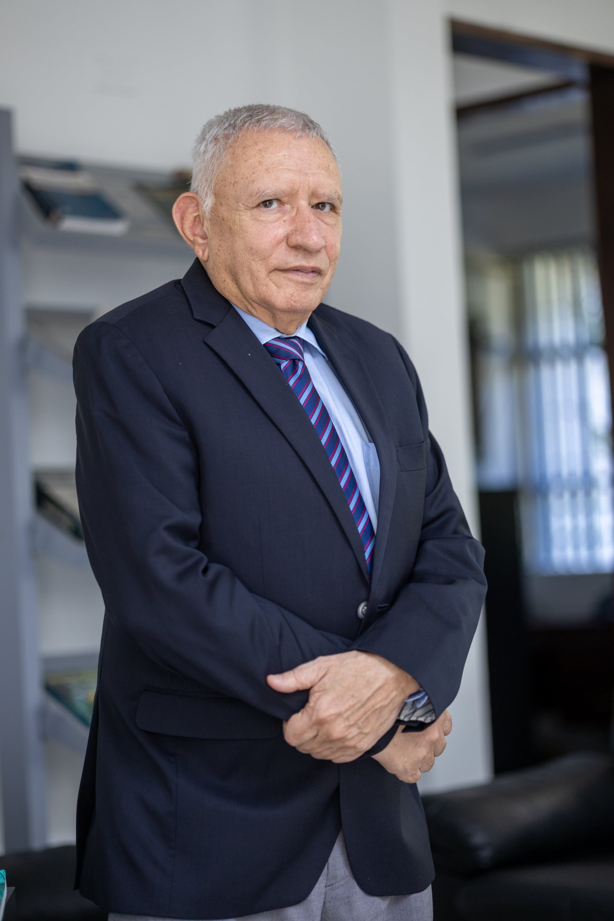 24/02/2025, San José, Academia Nacional de Ciencias, entrevista con el presidente de la academia Walter Fernández, para la Revista Dominical.