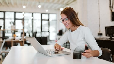 Así se regularía a los empleados en Costa Rica que hagan teletrabajo en el extranjero