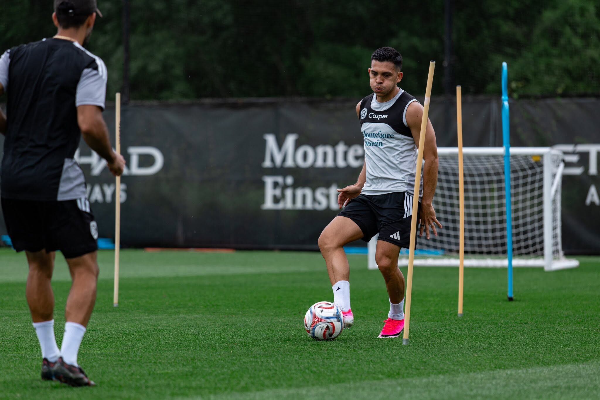 Alonso Martínez en el entrenamiento del New York City de la MLS, equipo con el que afrontará la segunda parte de la temporada.