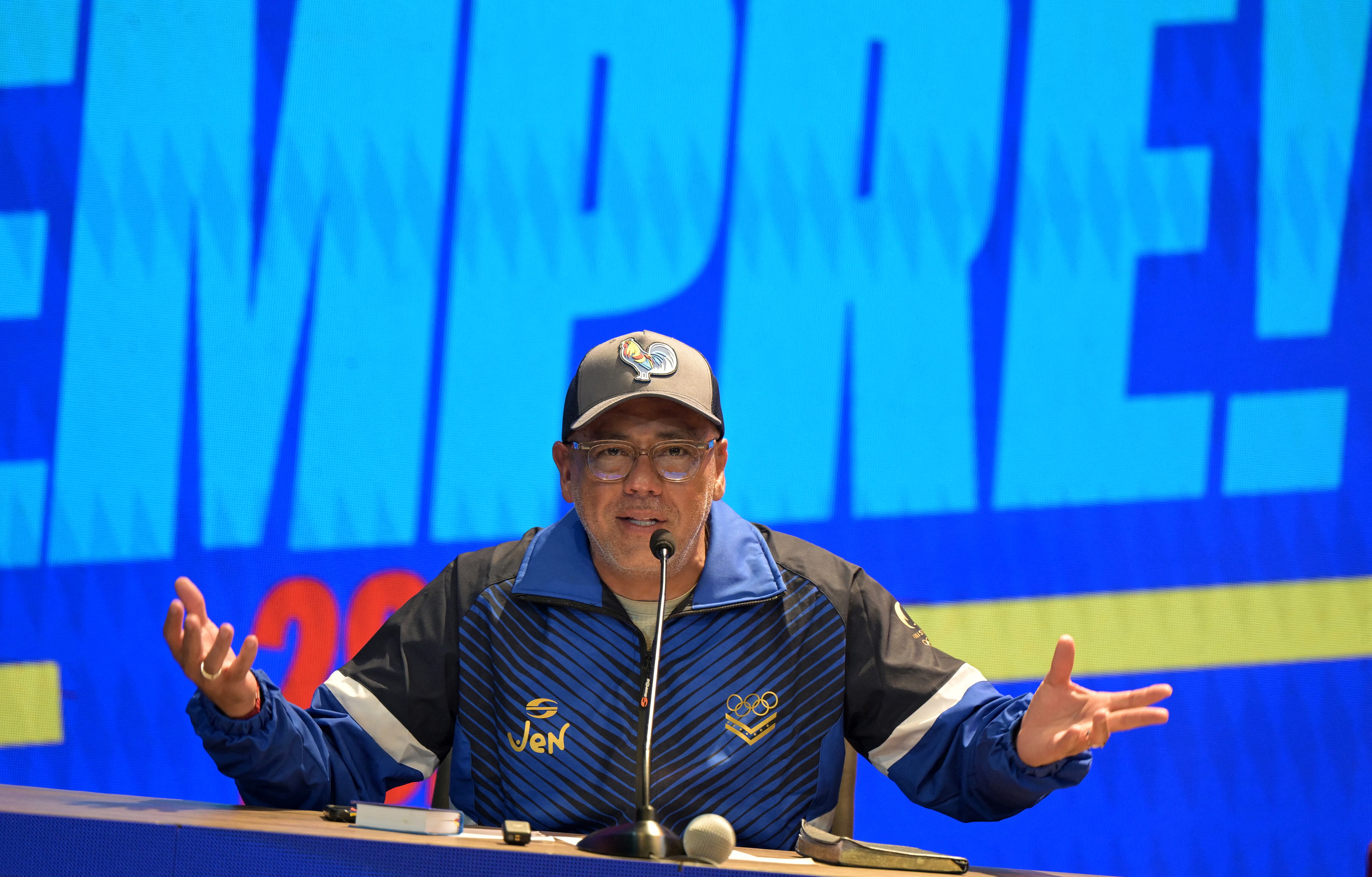 El presidente de la Asamblea Nacional y jefe de campaña del presidente venezolano Nicolás Maduro, Jorge Rodríguez, habla en una conferencia de prensa en Caracas.