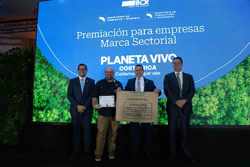 Banco de Costa Rica impulsa sello “Planeta Vivo” para la producción agropecuaria sostenible