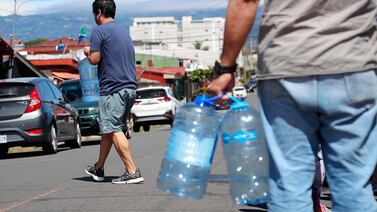 Se identifica sitio de contaminación de agua con hidrocarburos: Quebrada Honda 2