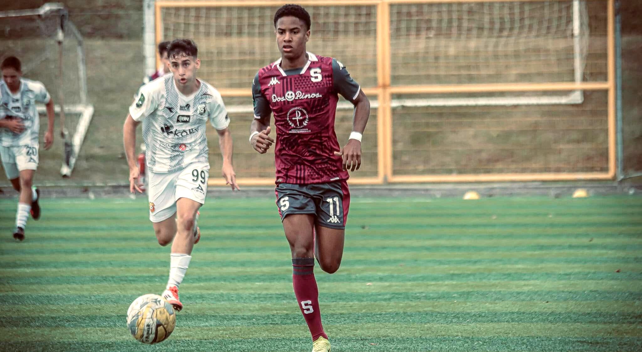 Maikell McDonald con 15 anos, es una de las joyas de Saprissa