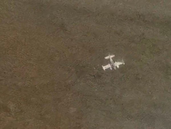 Autoridades de Venezuela destruyeron una avioneta con matrícula mexicana y dos campamentos usados por grupos armados colombianos.