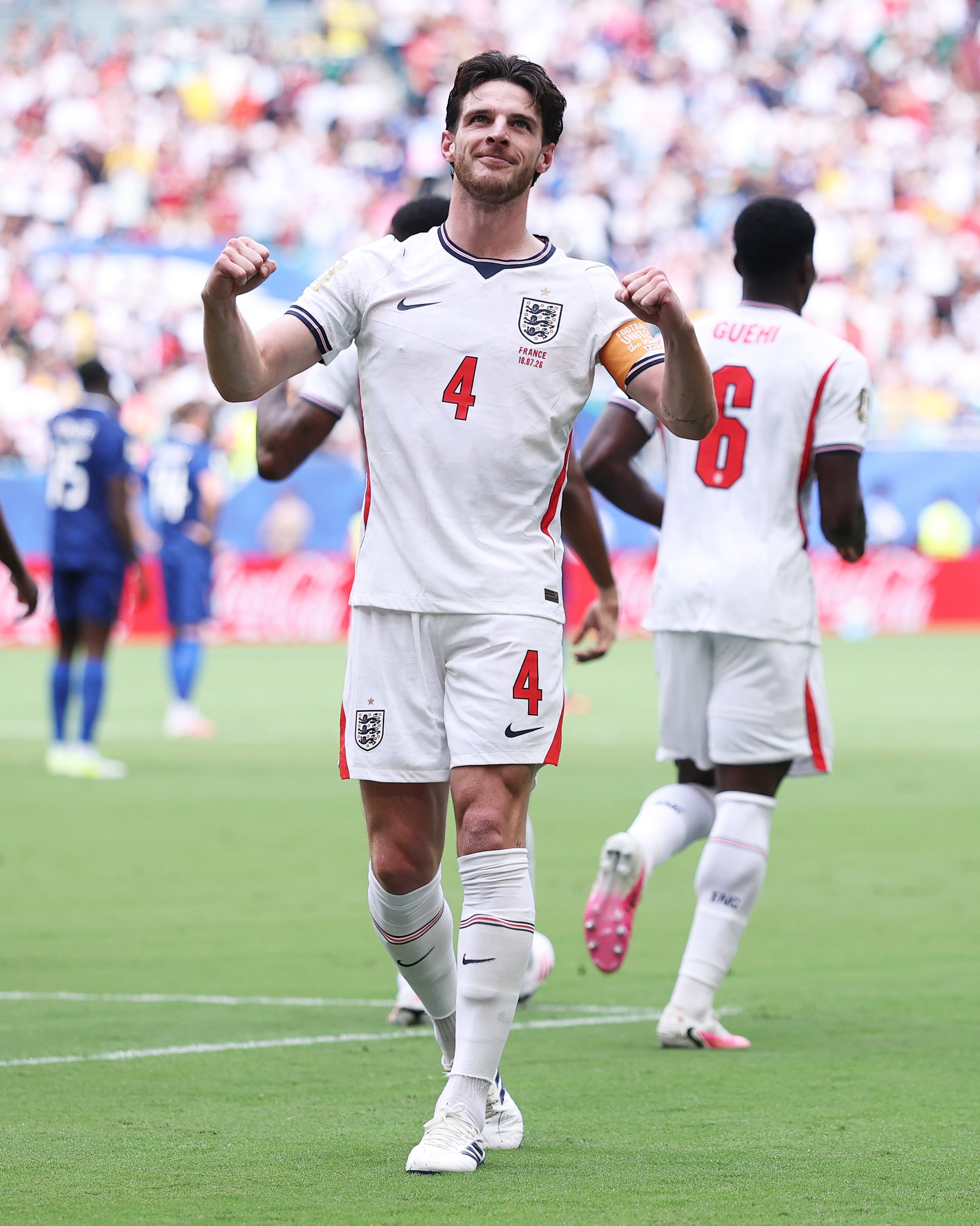 Declan Rice está siendo protagonista en el partido por el tercer lugar del Mundial 2026 entre Francia e Inglaterra. El capitán en ese juego ya aportó gol y asistencia.