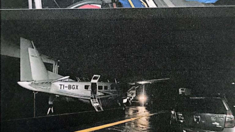 Vuelo ambulancia fallido: ¿Qué ocurrió la noche que no se pudo trasladar al pequeño herido de bala desde Limón? Esto dicen las bitácoras de Aviación Civil y Vigilancia Aérea