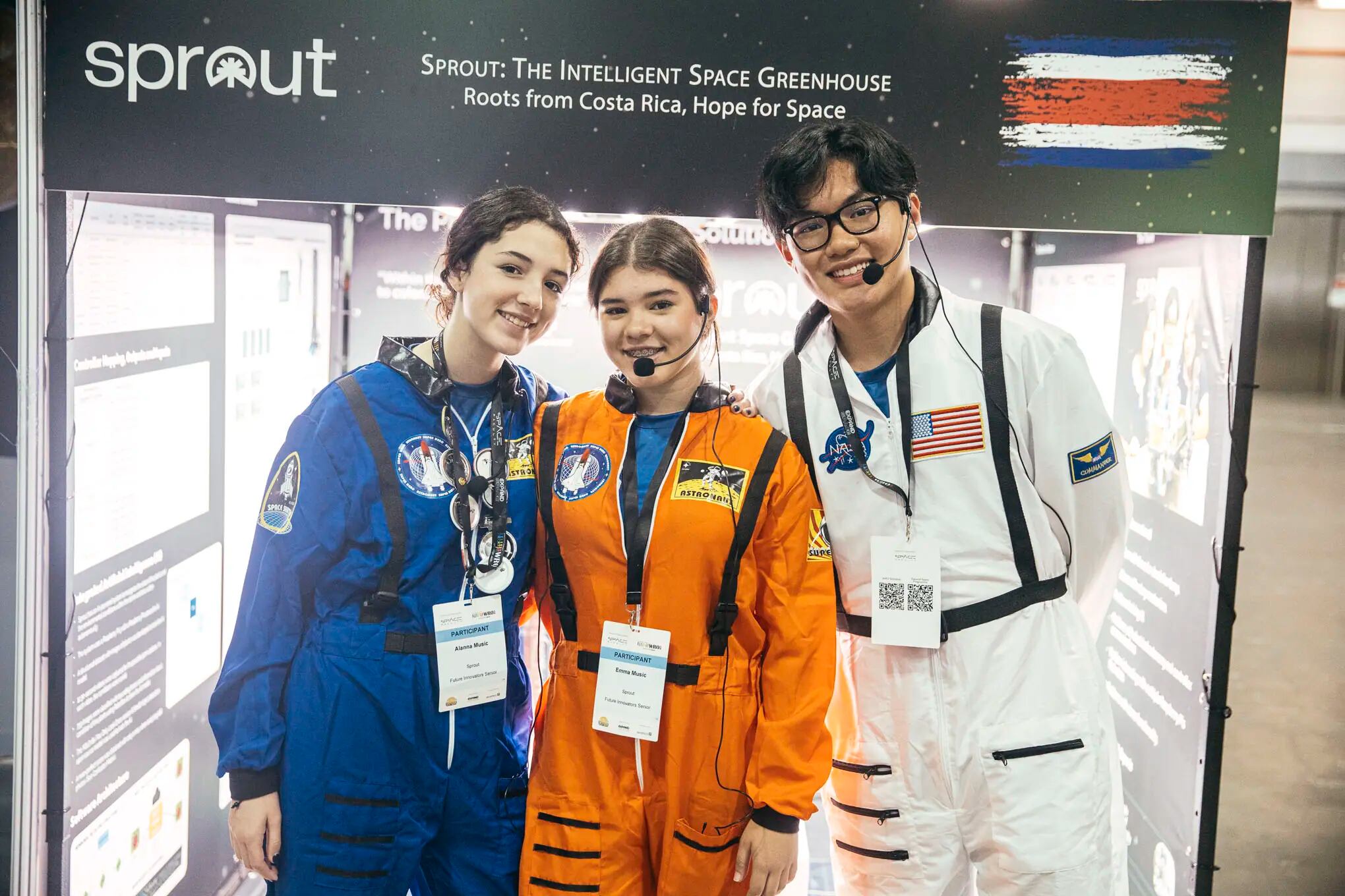 El equipo costarricense ganador, Sprout, conformado por los jóvenes costarricenses Alanna Music, Emma Music y Joel Chen. Fotografía: