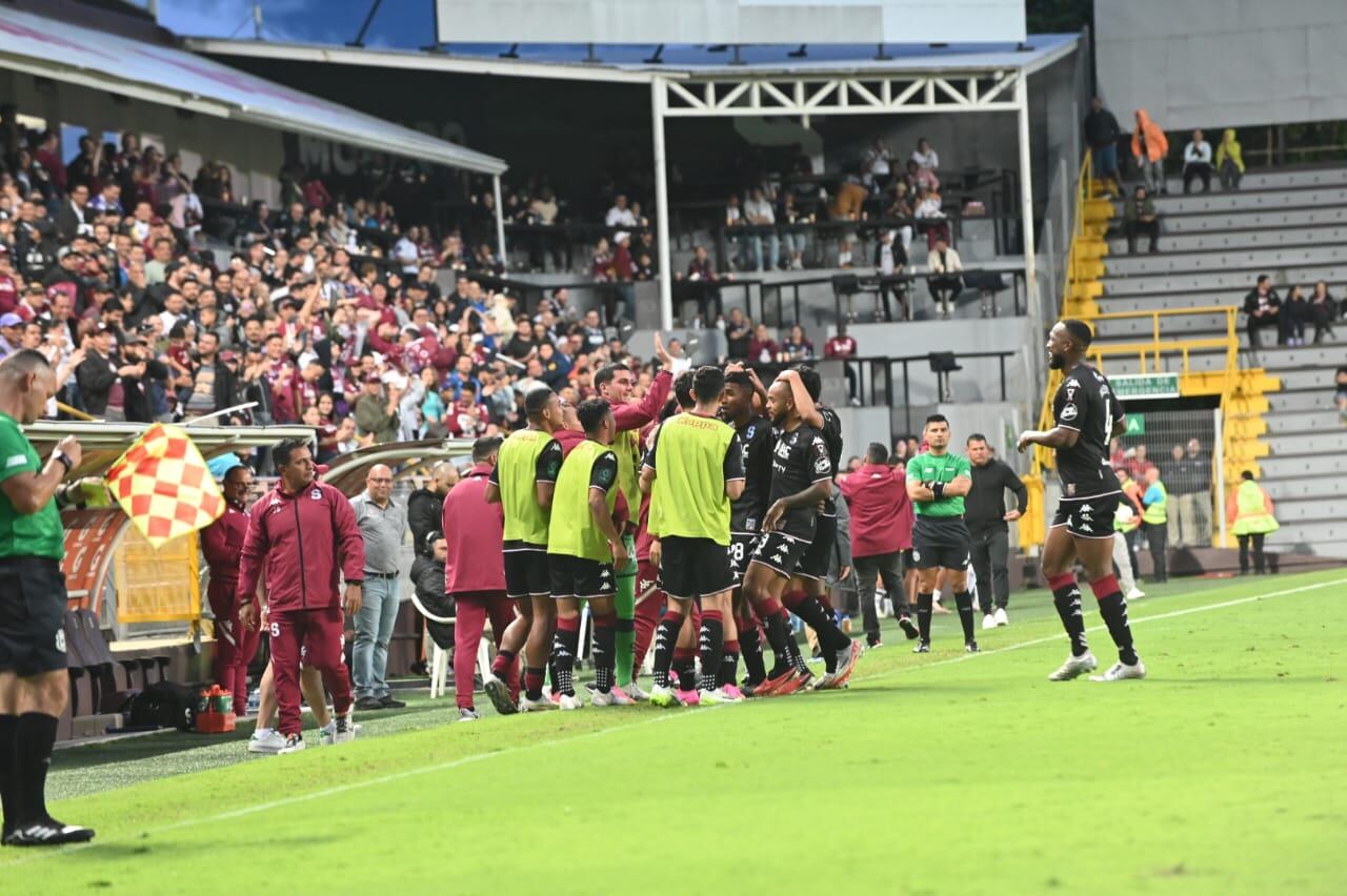 Saprissa vs Pérez Zeledón