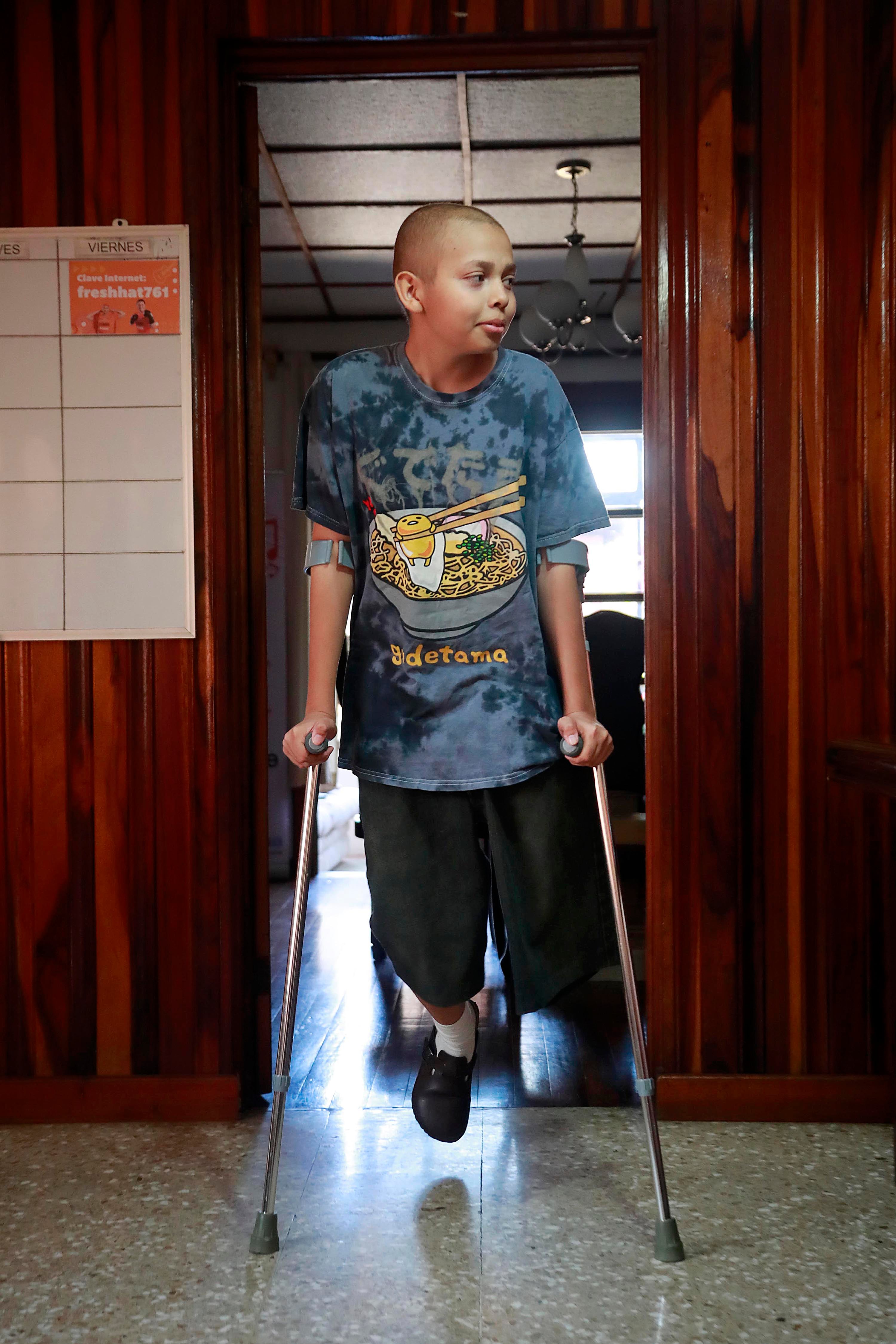 14/03/2024 San Francisco de Dos Ríos. Jóvenes pacientes de cáncer, en las oficinas de Proyecto Daniel, quienes a pesar de padecer una enfermedad tan compleja continúan soñando y luchando para superarla. Foto: Rafael Pacheco Granados