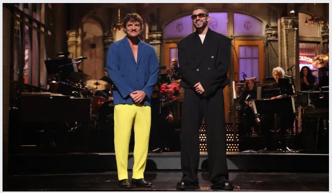 Pedro Pascal (izquierda) mostró toda su compinchería con Bad Bunny. Ambos compartieron pantalla y algunos sketches en 'Saturday Night Live'. Foto: Captura de pantalla