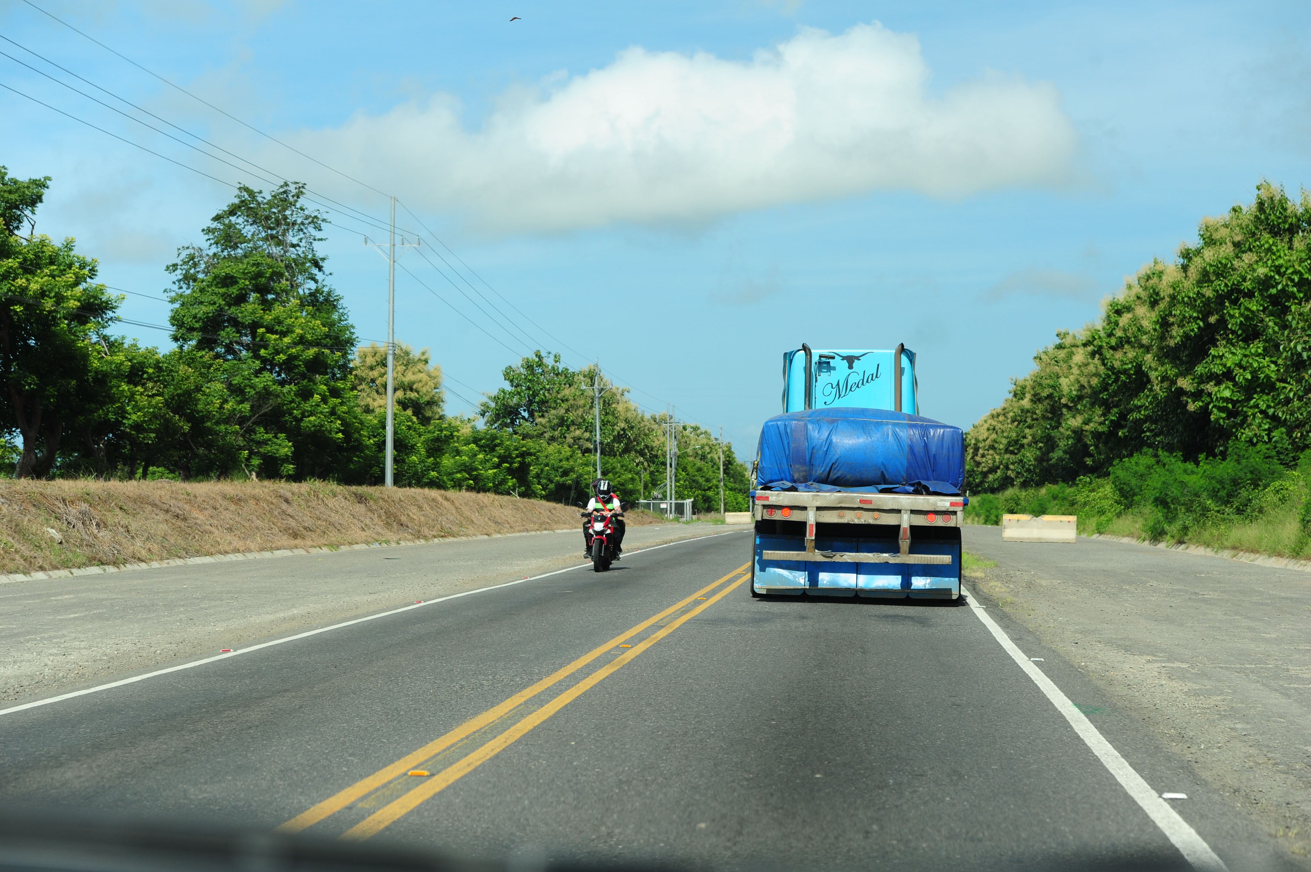 Barranca - Limonal, en carretera Interamericana Norte