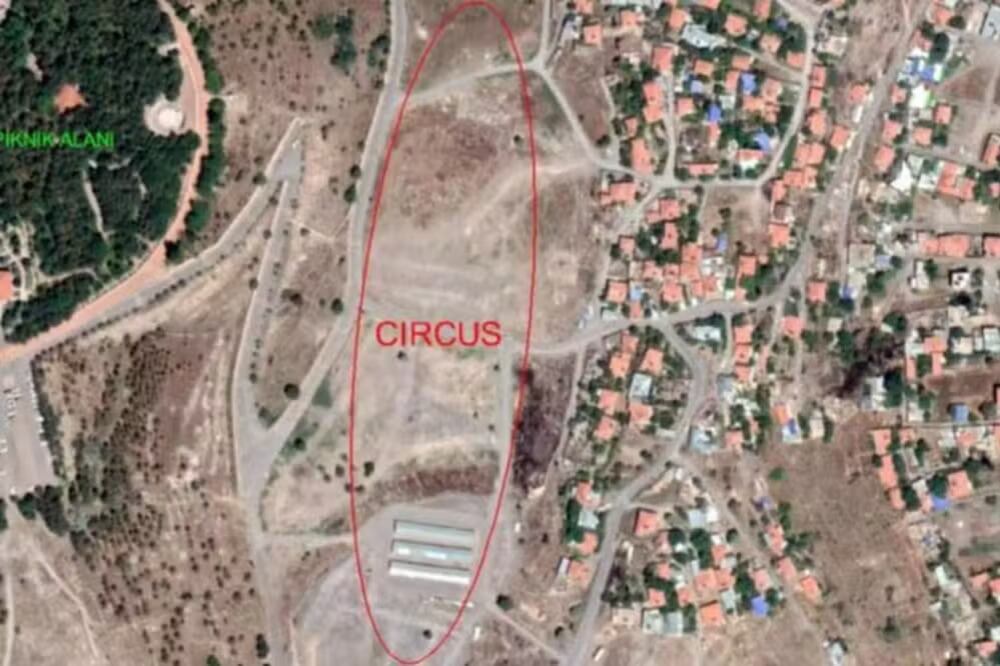 El hipódromo romano hallado en Kayseri permaneció oculto bajo un relleno de 20 metros hasta su reciente identificación por arqueólogos turcos