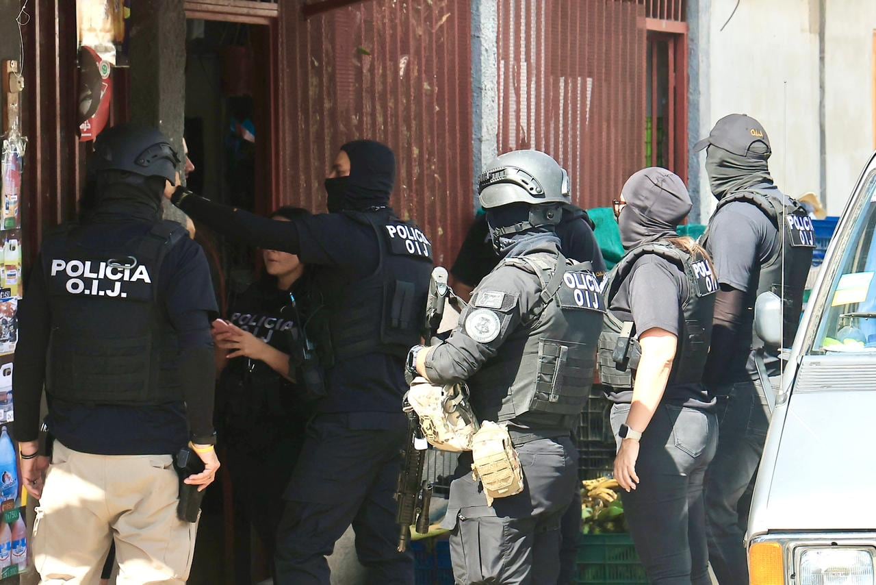 Allanamientos en Purral por presunta venta de drogas