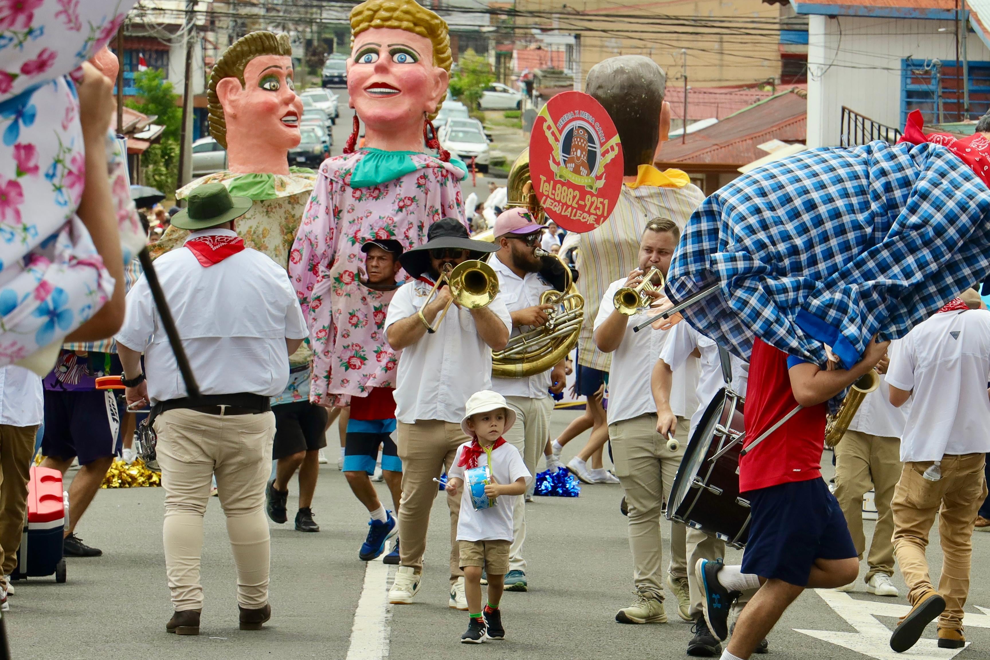 Desfiles Heredia