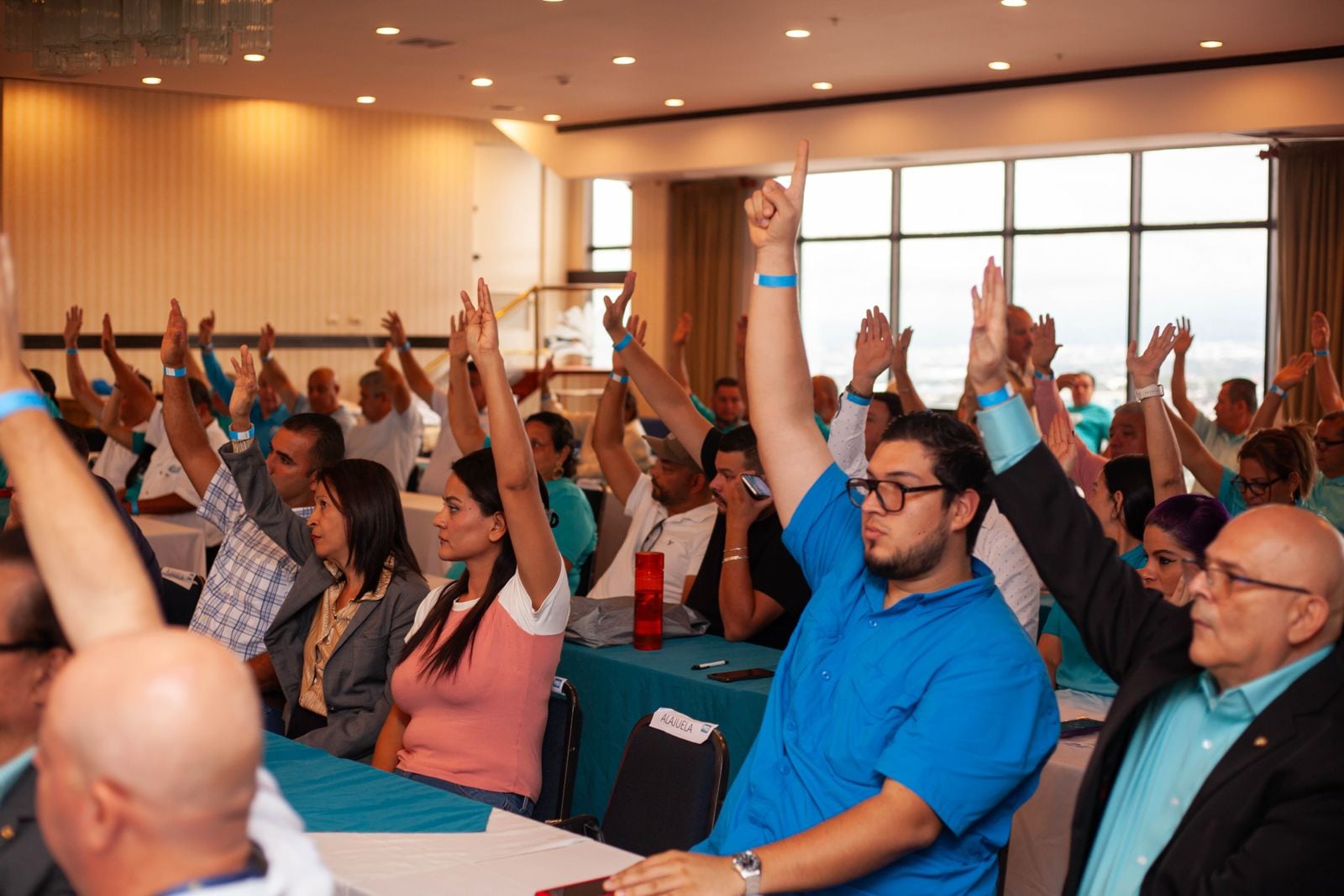 El partido chavista Pueblo Soberano completó la integración de sus papeletas para diputados.