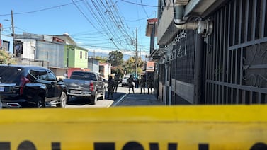 En pleno San José: Narcos obligan a ciudadanos inocentes a esconder drogas y hasta personas en sus casas