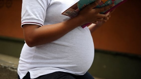 Menor de 11 años llegó embarazada a centro médico.