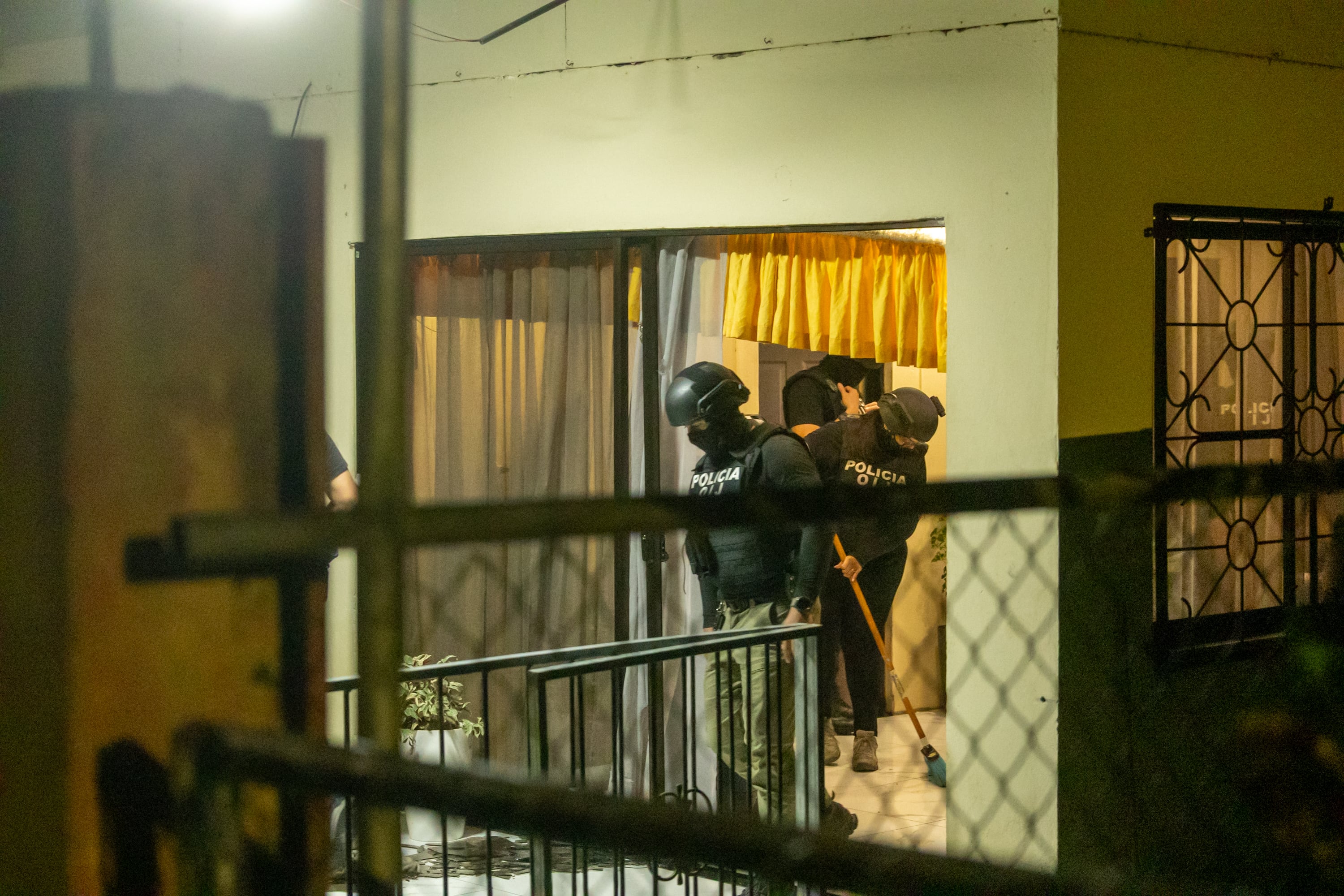 Caso Tridente: Fiscalía y OIJ detienen a presuntos sicarios de la organización criminal alias Coco Guácimo, quien fue abatido por la Policía durante la captura de Diablo.