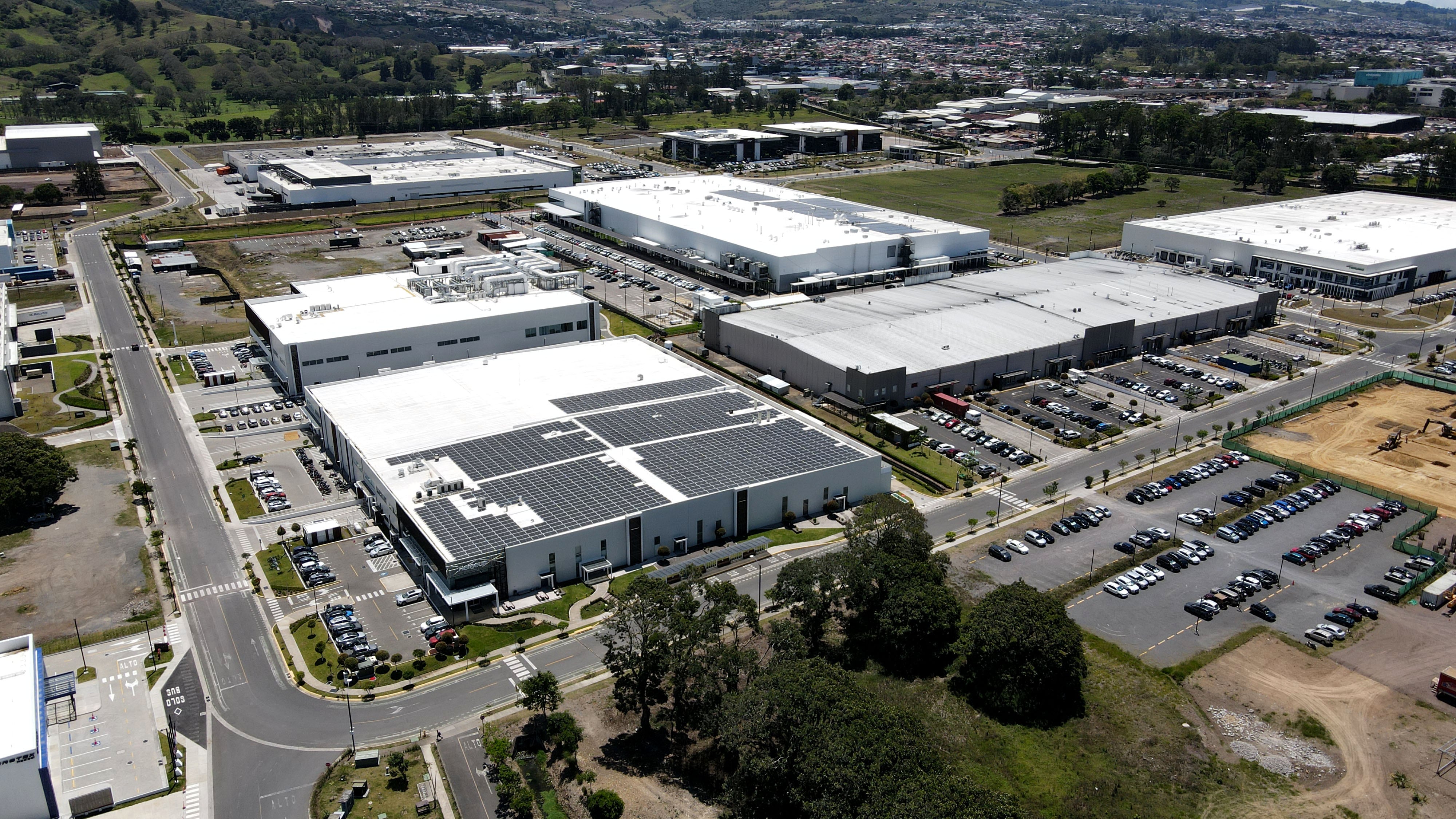 Seis empresas se instalarán en Zona Franca La Lima en 2026 con una inversión superior a $173 millones y la creación de unos 2.060 empleos en sectores estratégicos.